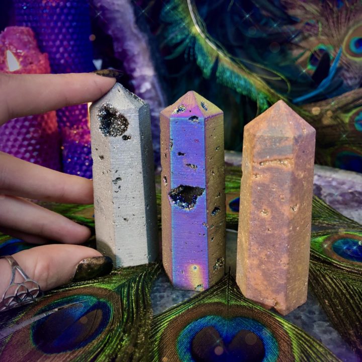 Amplified Healing Aura Druzy Quartz Generators