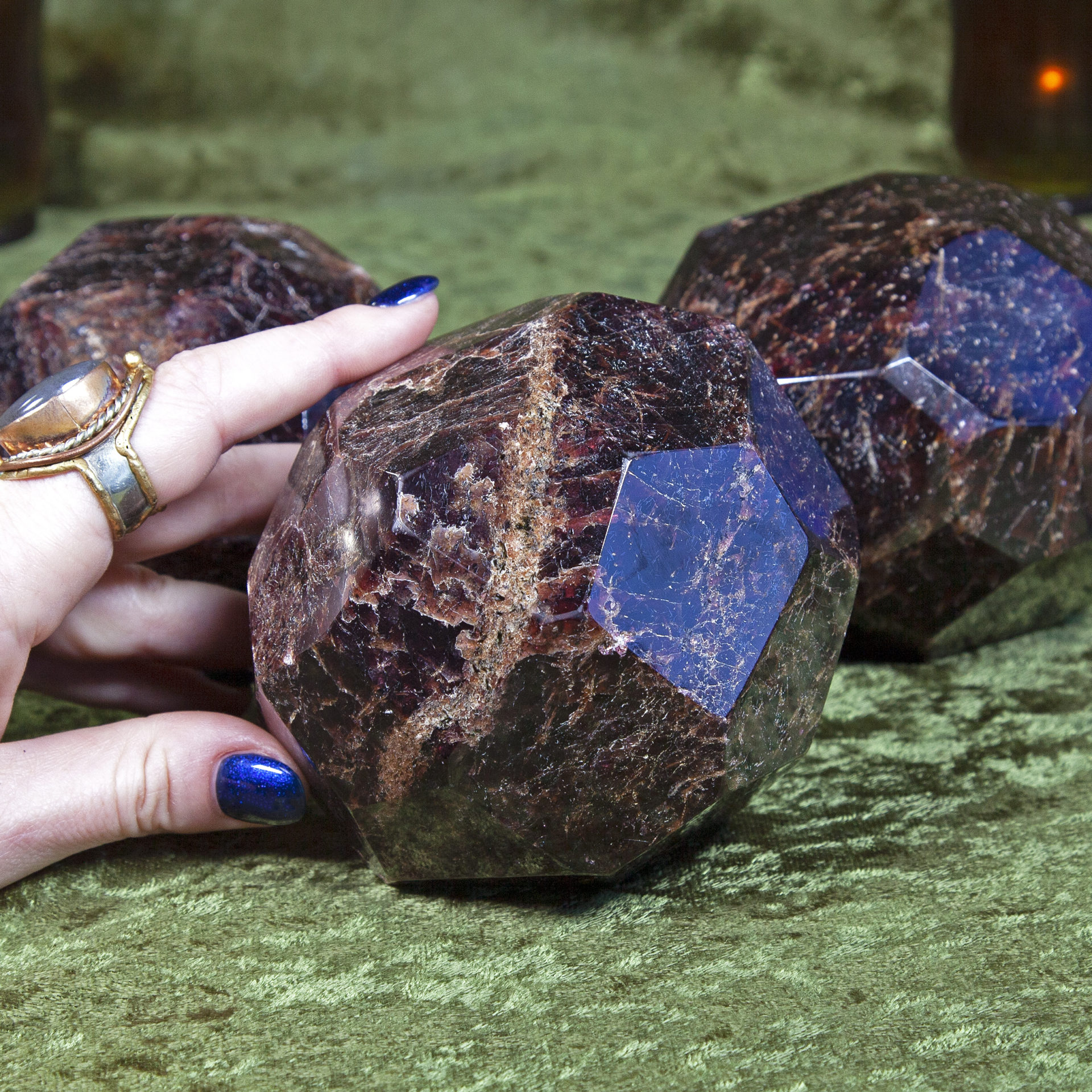 Gemstone Sale: Faceted Almandine Garnet