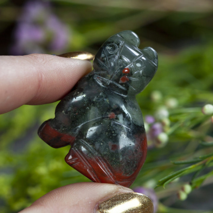 Bloodstone Cat Carving