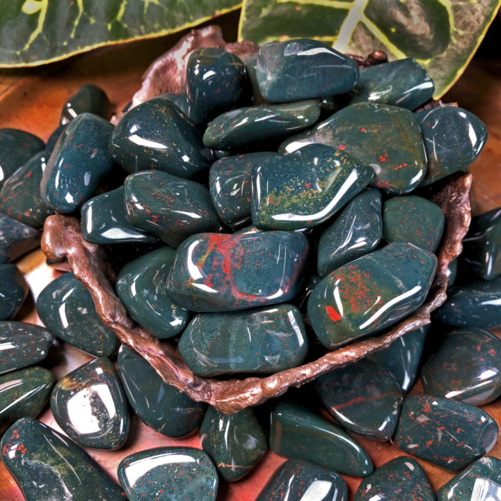 Bloodstone: Medium Tumbled