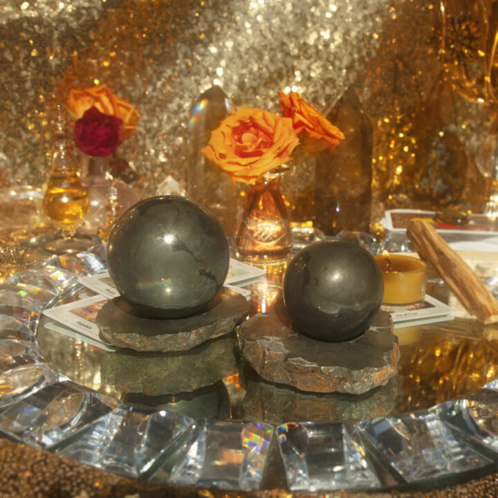 Healers Gold Sphere and Sphere Stand